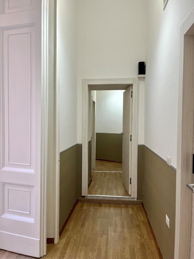 Nabab-Napoli Bed And Breakfast ภายนอก รูปภาพ