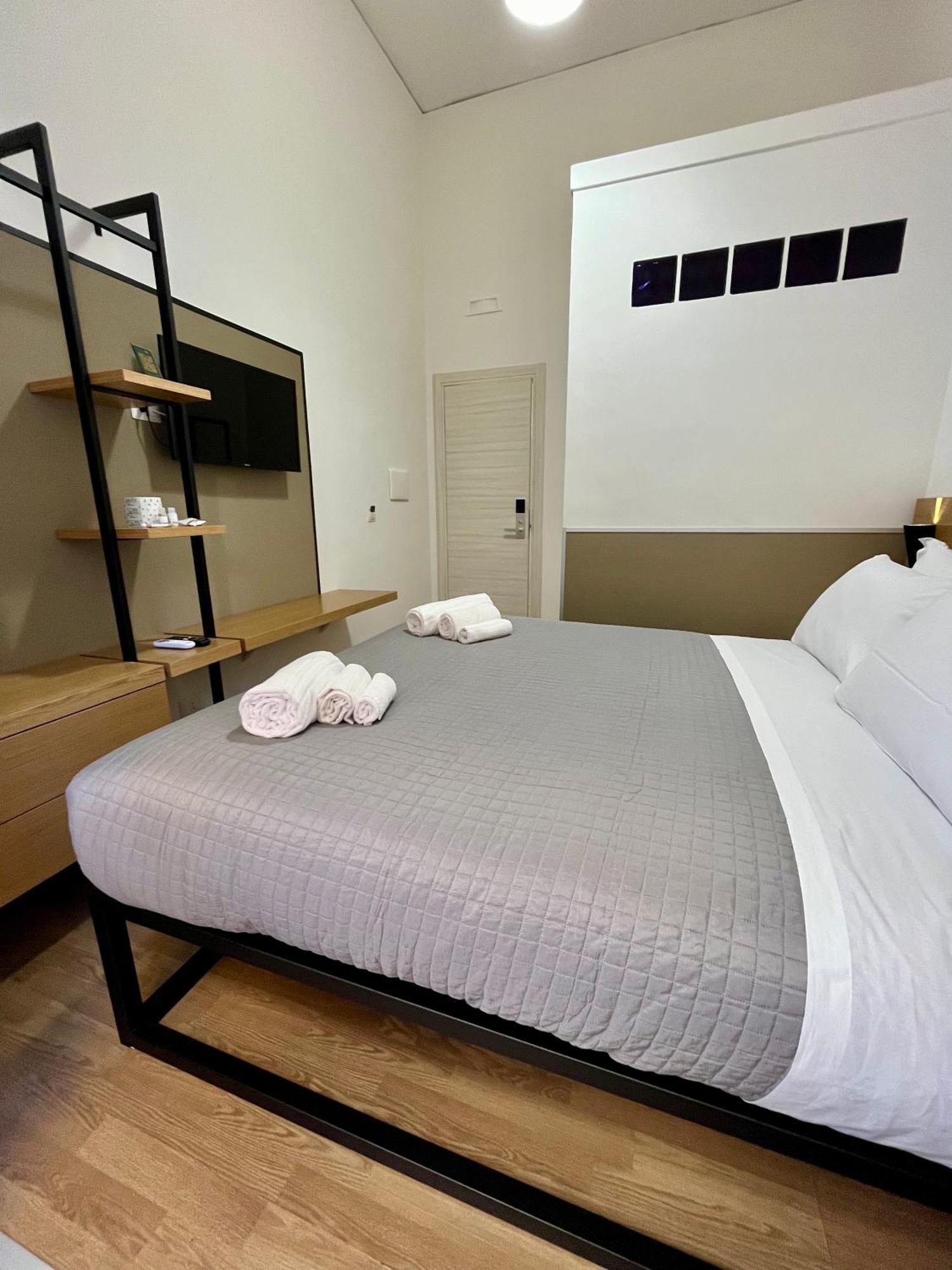 Nabab-Napoli Bed And Breakfast ภายนอก รูปภาพ